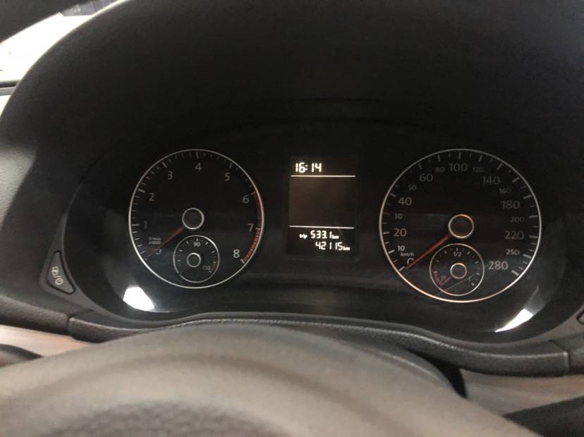 大众帕萨特 2015款 1.8T 自动 汽油 尊荣版 (国Ⅳ) 