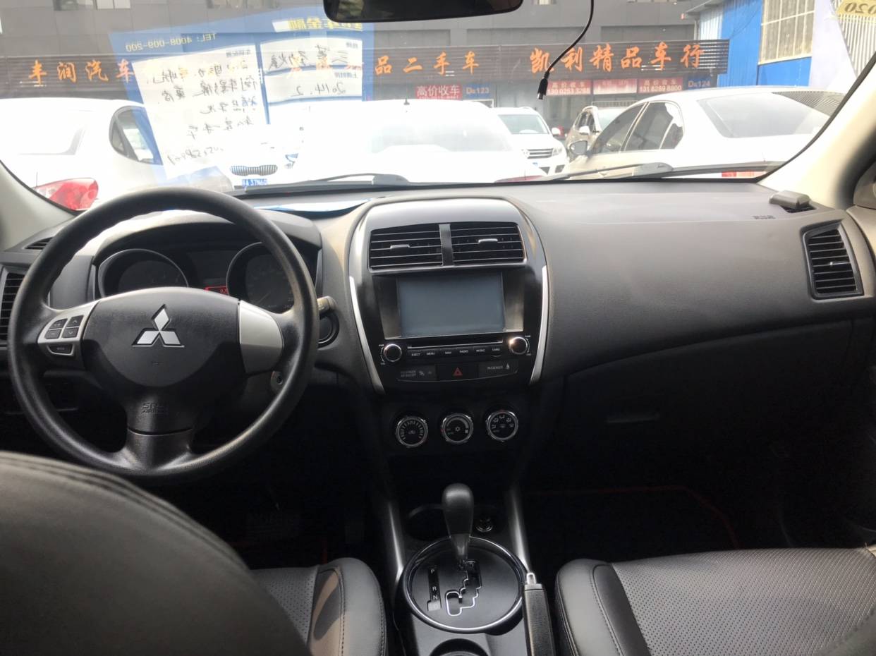 三菱劲炫 2014款 2.0L 自动 前驱 精英版 (国Ⅳ) 